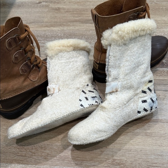 Vintage SOREL Caribou Shearling Boots W9.5/M8 Made in Canada Leather/Wool Lined - Picture 9 of 15